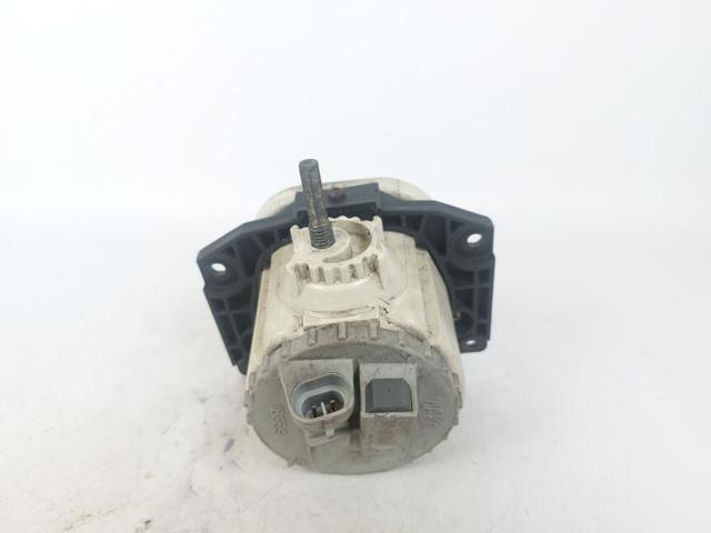 1356651080 Faro antiniebla izquierdo y derecho  en stock Sabadell