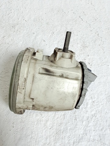 1356651080 Faro antiniebla izquierdo y derecho comprar Almería