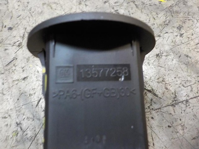 OPEL 13577258 Botón de desactivación del airbag comprar Barcelona