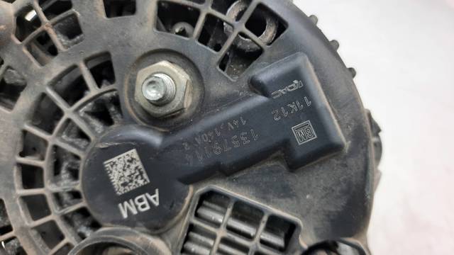 13579114 GM Alternador  disponible Ourense