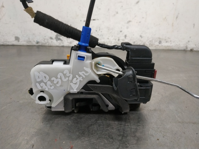 13579523 OPEL Cerradura de puerta delantera derecha  comprar en Oviedo
