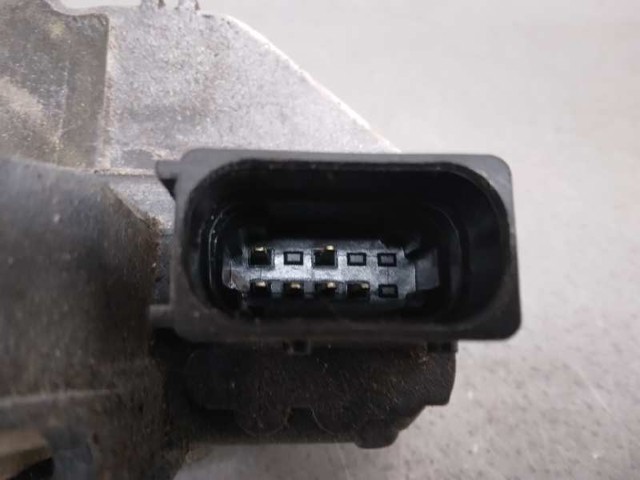 OPEL 13579556 Cerradura de la puerta trasera derecha  disponible Valladolid