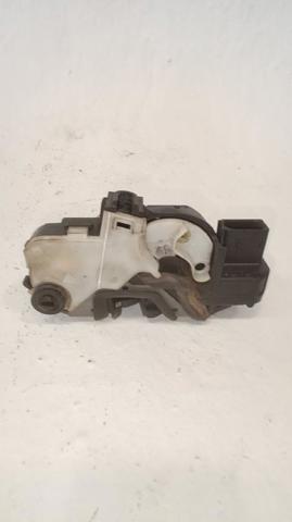 13579556 OPEL Cerradura de la puerta trasera derecha comprar Bilbao