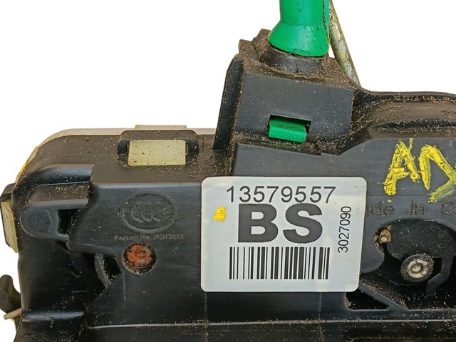 13579557 Cerradura de puerta trasera izquierda  en stock Granada
