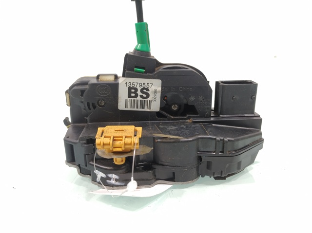 GM 13579557 Cerradura de puerta trasera izquierda  en stock Salamanca