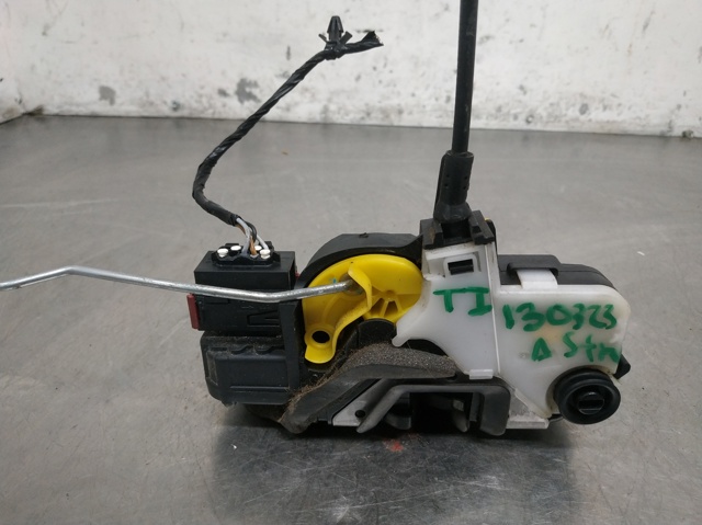 OPEL 13579557 Cerradura de puerta trasera izquierda comprar Barcelona