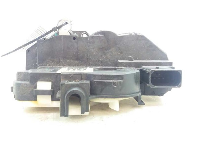 13579566 GM Cerradura de la puerta trasera derecha  en stock Córdoba
