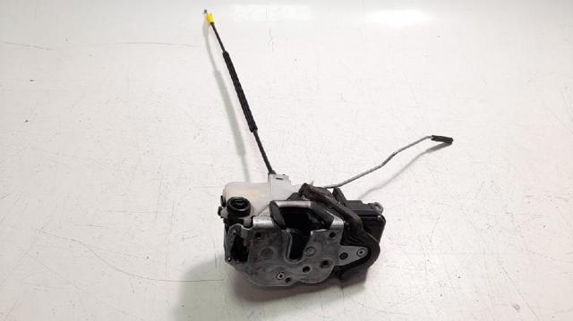 13579566 OPEL Cerradura de la puerta trasera derecha  en stock Córdoba