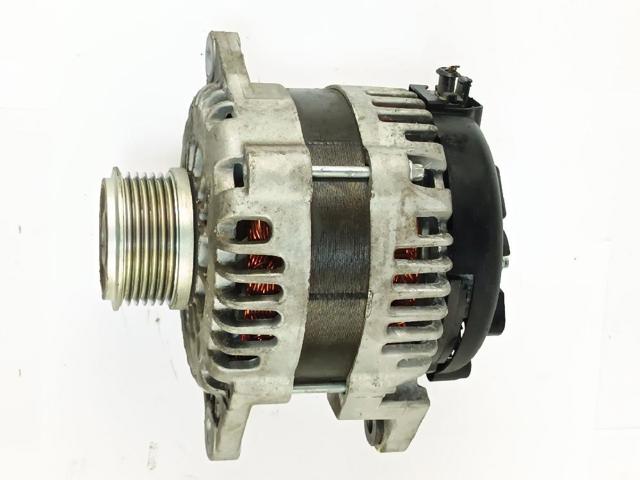 Alternador del motor 13579675 GM