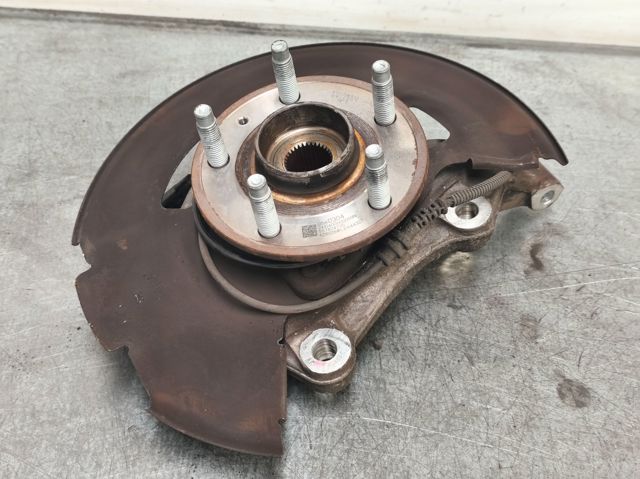 13580304 OPEL Buje de rueda delantero  en stock Córdoba