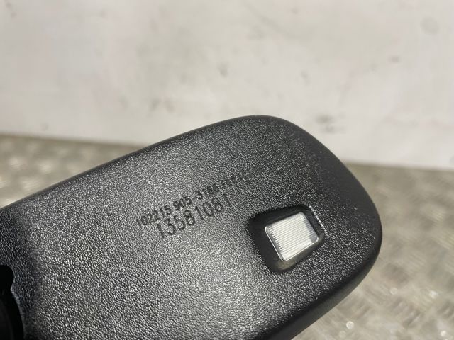 Espejo retrovisor Opel Astra segundo mano en Madrid