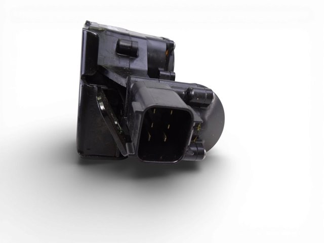 13581405 Cerradura de tapa de maletero  disponible Utrera