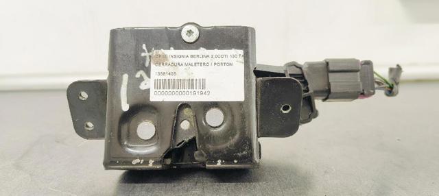 Cerradura de puerta trasera 13581405 OPEL