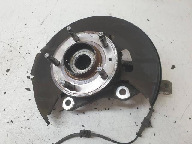 OPEL 13583479 Cubo de rueda delantero  disponible Valladolid