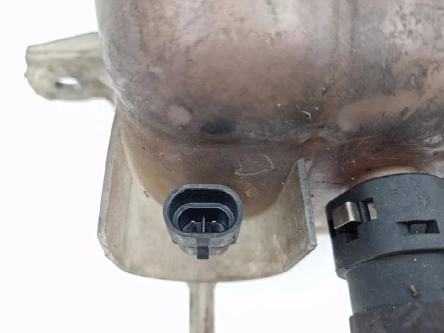 1358583080 Depósito de expansión del sistema de refrigeración  disponible Málaga