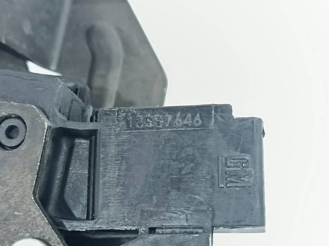 13587646 Cerradura de tapa de maletero  disponible Burgos