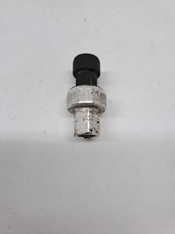 Sensor de presion A/C 13587668 OPEL