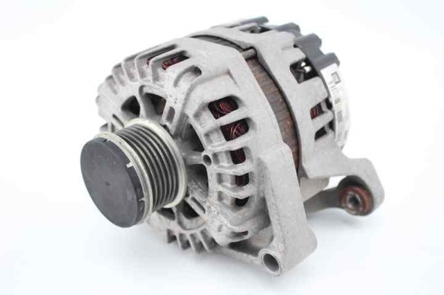 13597226 Alternador  comprar en Pontevedra