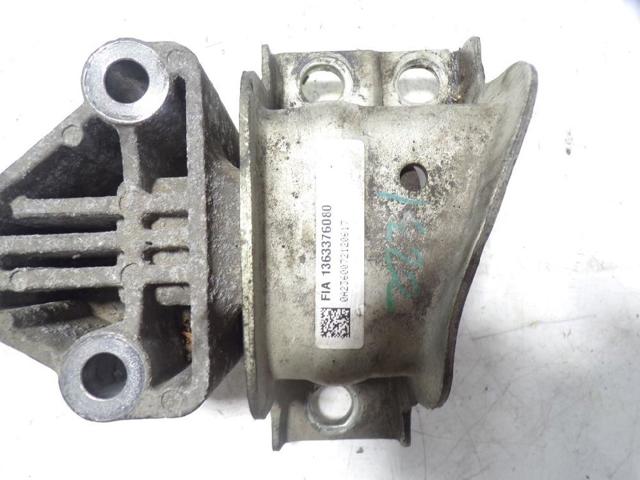 1363376080 FIAT Soporte de motor derecho comprar Madrid