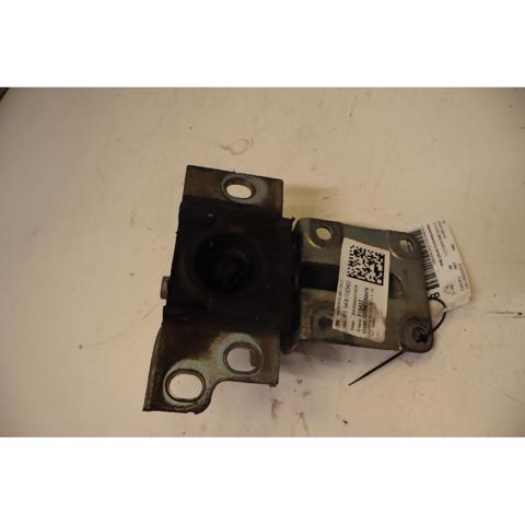 FIAT 1363378080 Soporte izquierdo del motor  en stock Salamanca
