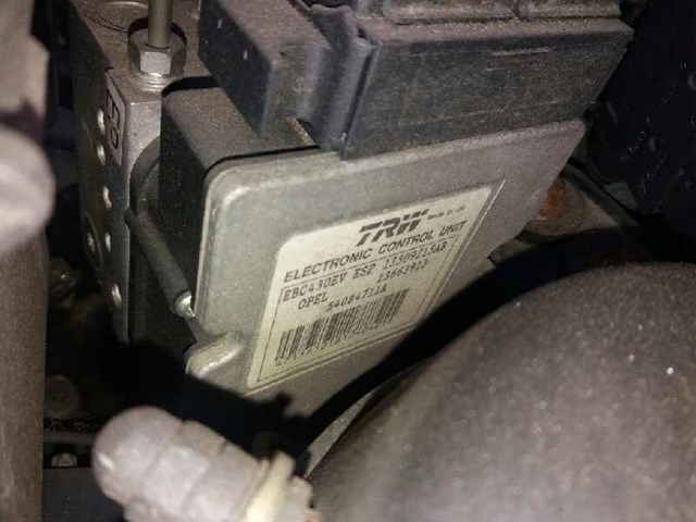13663901 OPEL Módulo hidráulico de ABS  comprar en Jaén
