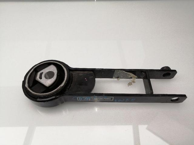 Soportes de motor delantero 1367067080 FIAT
