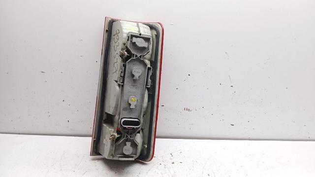 1369222 Piloto trasero izquierdo  en stock Sabadell