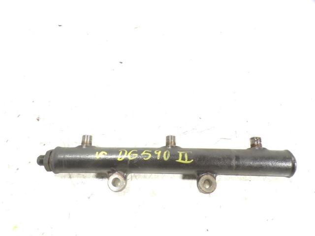 1369551 Land Rover