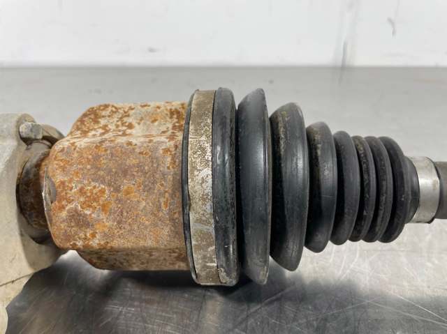 1369960080 FIAT Semieje delantero derecho  en stock Gandía