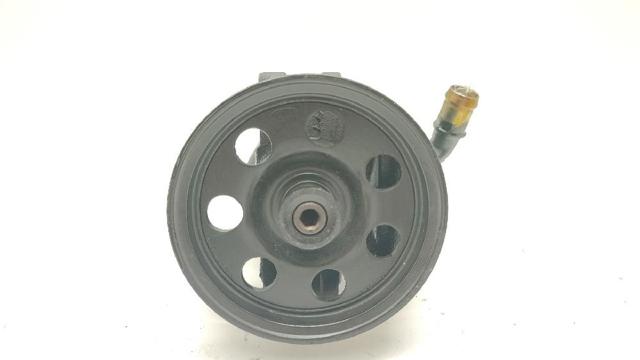 FORD 1371089 Bomba de dirección asistida  disponible Valladolid