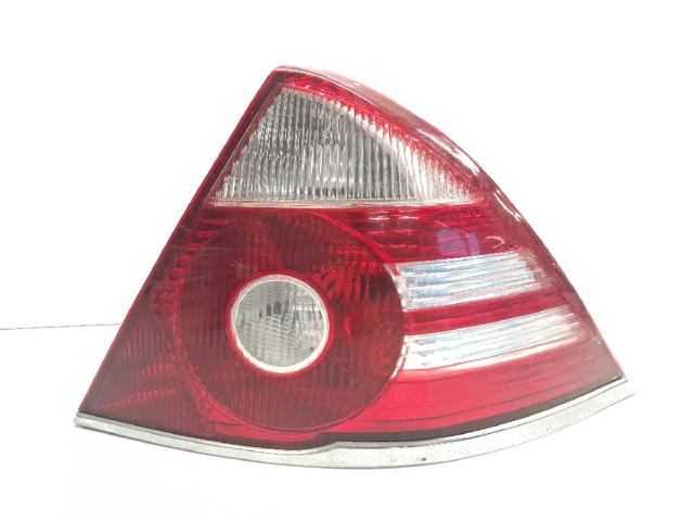 1371849 Piloto trasero derecho  en stock Sabadell