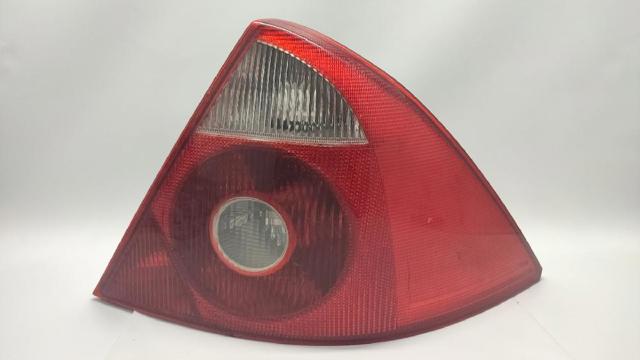 1371849 FORD Piloto trasero derecho comprar Bilbao