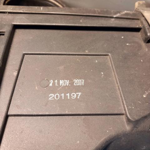 13718512599 BMW Caja del filtro de aire comprar Madrid