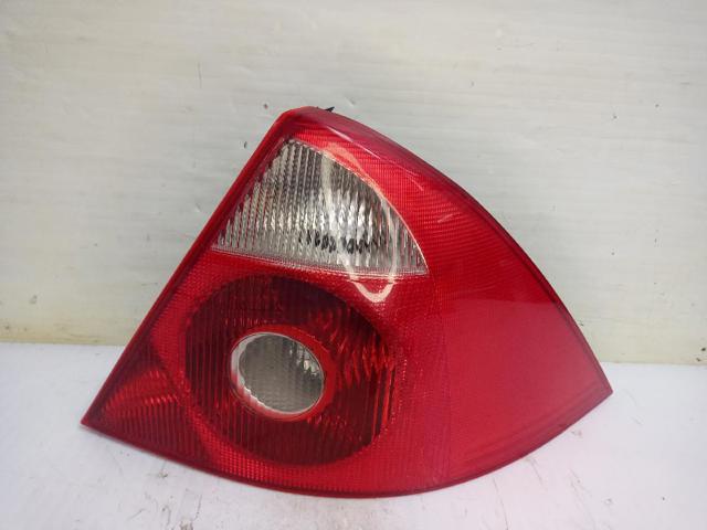 1371852 FORD Piloto trasero derecho  comprar en Lleida