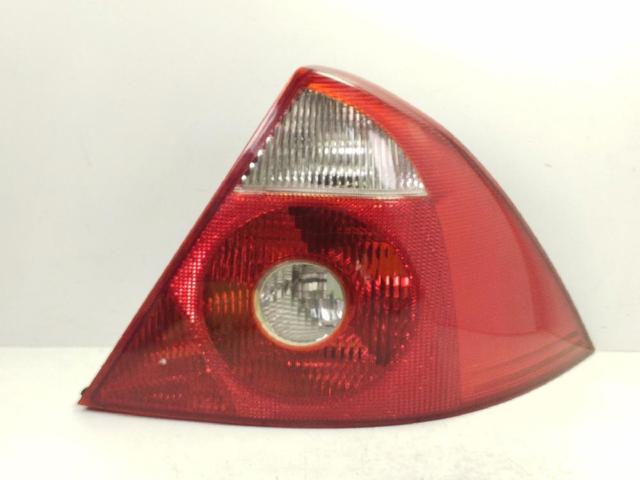 FORD 1371852 Piloto trasero derecho  en stock Valencia