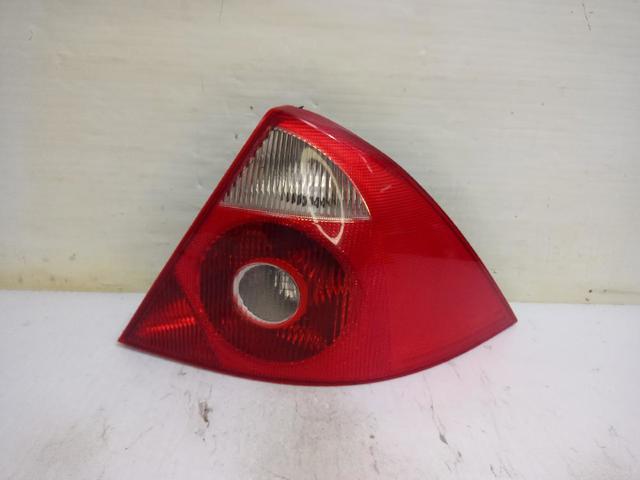 1371852 FORD Piloto trasero derecho  comprar en Lleida