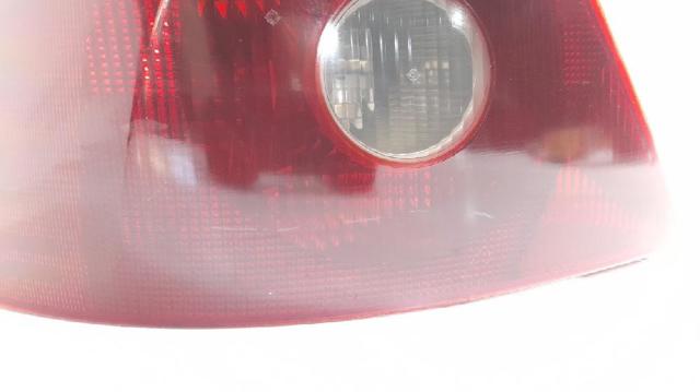 1371861 Piloto trasero izquierdo  en stock Sabadell
