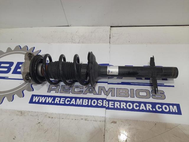 Copela de amortiguador delantero derecho 1374667080 PEUGEOT