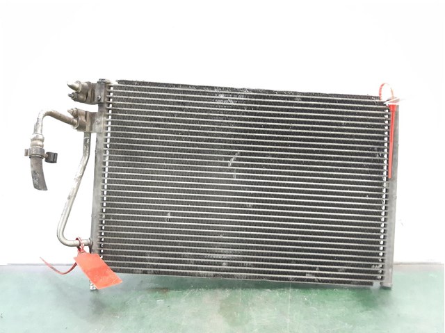 Condensador / radiador  aire acondicionado para ford fiesta v 1.4 tdci f6ja 1384859