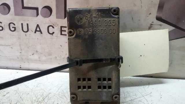 1390325 BMW