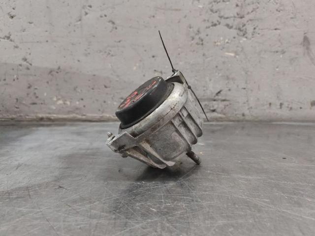BMW 13981112 Soporte del soporte izquierdo del motor  en stock Salamanca