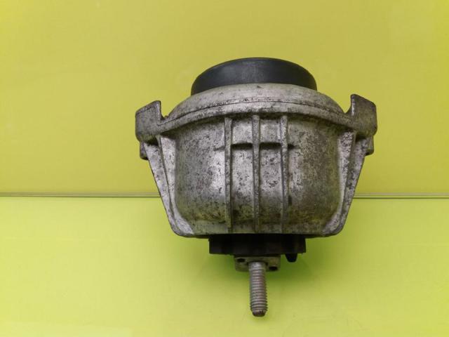 13981112 Soporte del soporte izquierdo del motor comprar Sevilla