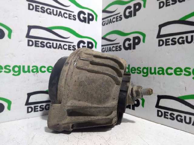 BMW 13981112 Soporte del soporte izquierdo del motor  en stock Salamanca