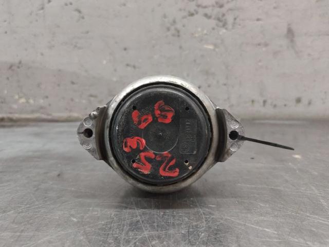 13981112 Soporte del soporte izquierdo del motor  disponible Utrera