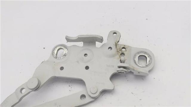13989610 Bisagra izquierda del capó  disponible Málaga