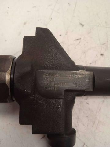 MAZDA 13H50 Inyector  en stock Valencia