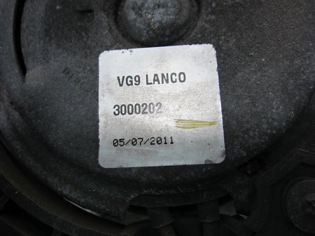 1401312180 Ventilador de refrigeración completo derecho (motor y hélice)  en stock Granada