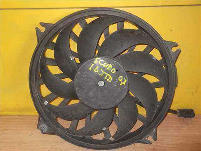 FIAT 1401312280 Ventilador eléctrico de refrigeración completo izquierdo (motor y hélice)  en stock Terrassa