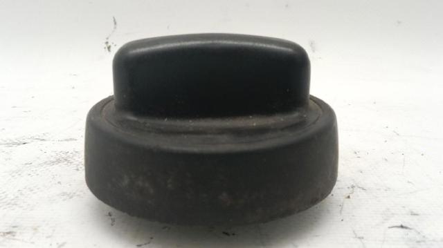 1404700005 MERCEDES Tapón del depósito de combustible  disponible Ourense