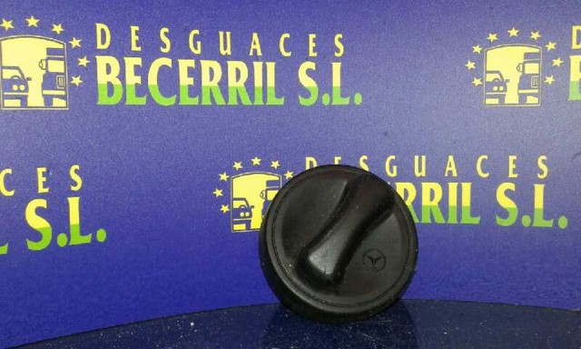 Tapa tanque combustible 1404700005 MERCEDES